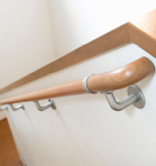 手すり設置・段差解消